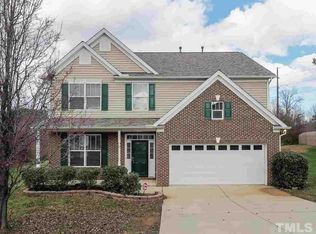 324 Stobhill Ln, Holly Springs, NC 27540