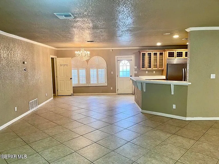 7409 Edgemere Blvd — Photo 8