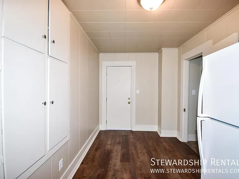 610 E 8th Ave #2 — Photo 9