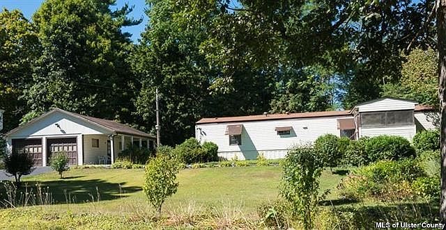 1st image of 170 North Dr