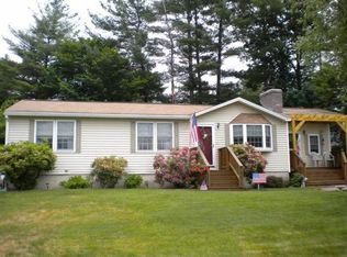 106 Saranac Dr, Nashua, NH 03062
