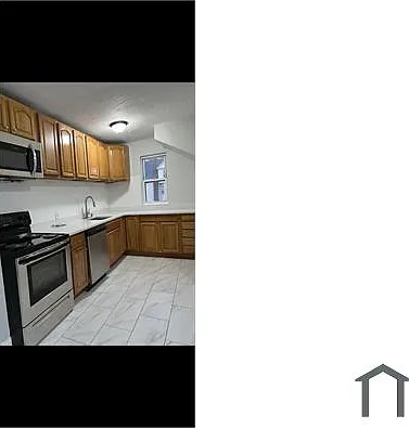 4 bed, 1662 sqft, $3,864 — Photo 1