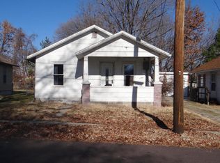 713 Fairview Ave, Columbia, MO 65201
