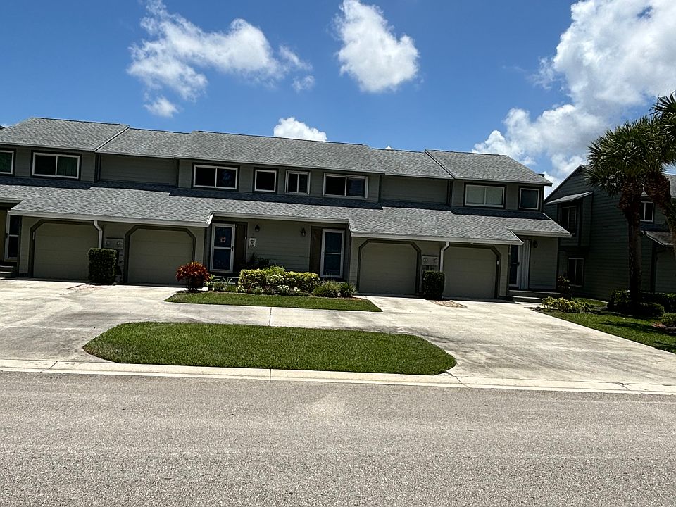 1st image of 3214 NE Holly Creek Dr