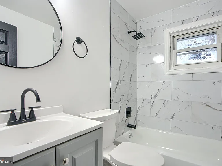 3807 Fleetwood Ave #2 — Photo 26