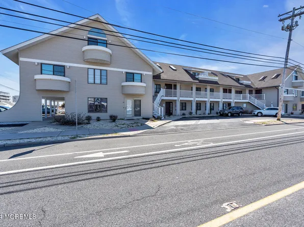 2201 SE Central Avenue #207, South Seaside Park, NJ 08752
