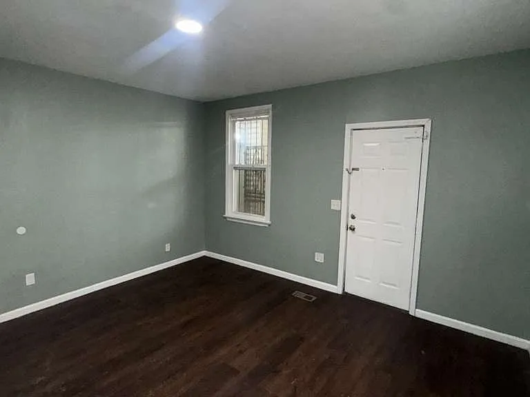 847 S 17th St #1R — Photo 6