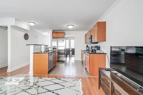 93 Georgia Ave SE #D Photo 1