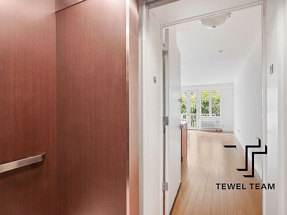 3rd image of 346 E 119th St #2B