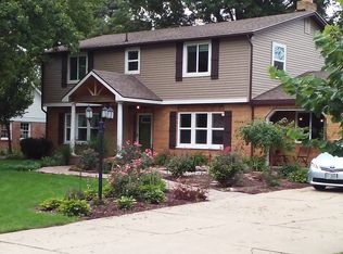 15665 Windingbrook Dr, Mishawaka, IN 46545