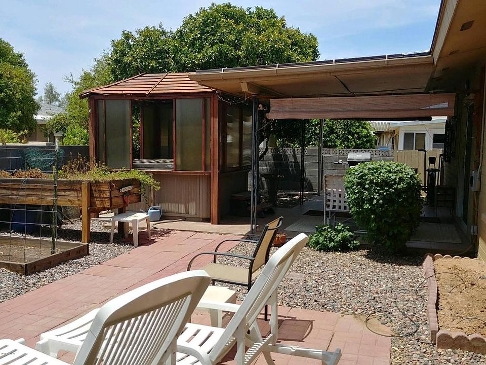 1st image of 4147 E Catalina Ave