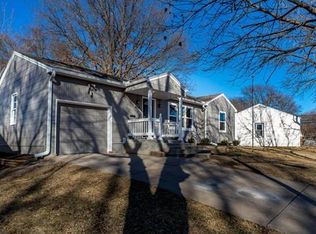 412 W 88th St, Kansas City, MO 64114