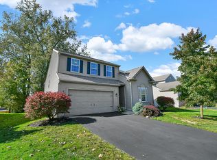 168 Cheshire Crossing Dr, Delaware, OH 43015