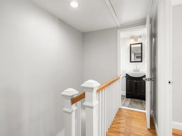 334 E Squantum St — Photo 26