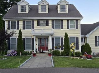 137 Clapboard Ridge Rd, Danbury, CT 06811