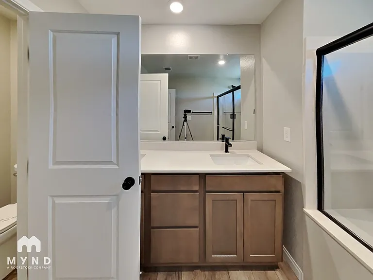 4188 Silver Torch Ave — Photo 9