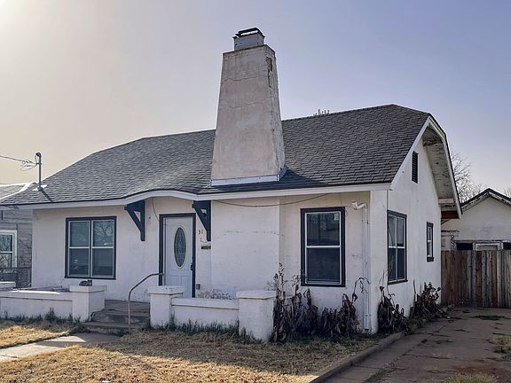 2nd image of 531 Cedar St
