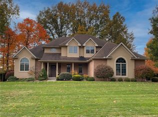 3685 Villa Rosa Dr, Canfield, OH