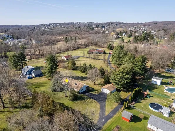 6942 Gun Club Rd, Coopersburg, PA 18036