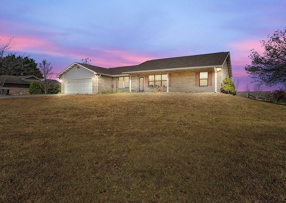 1st image of 1436 Broadview Cir