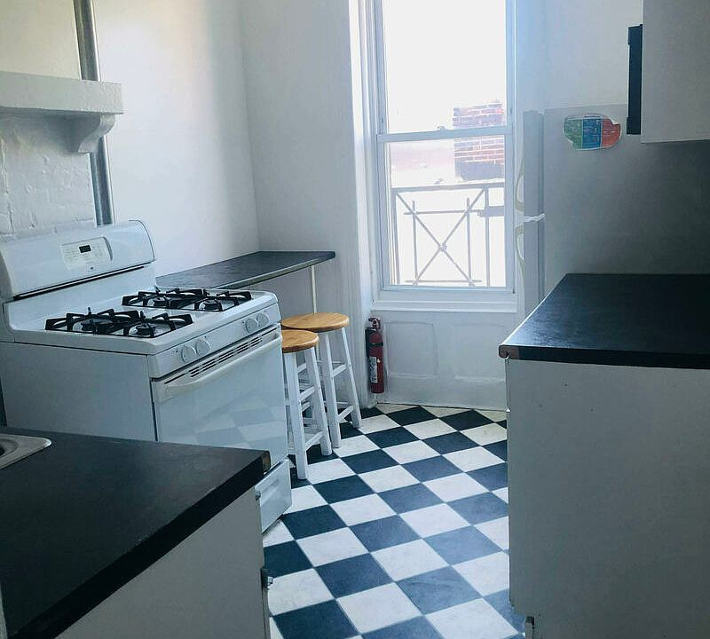 1st image of 47-10 11th St #3