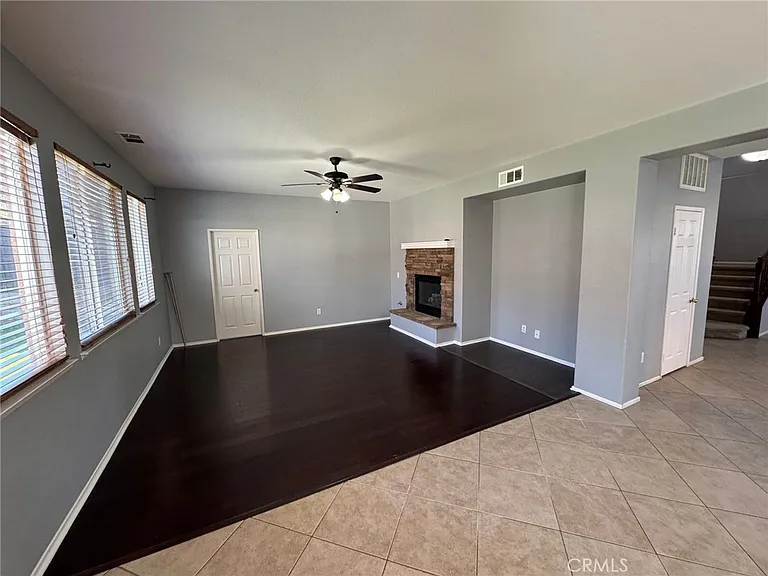29166 Branwin St — Photo 10