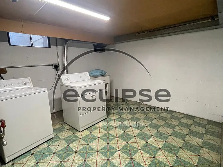 447 N 19th St — Photo 15