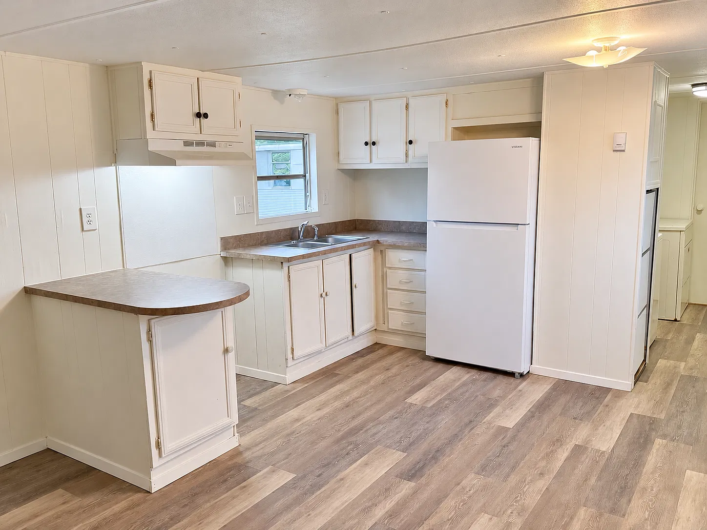 105 Cadillac Street — Photo 1