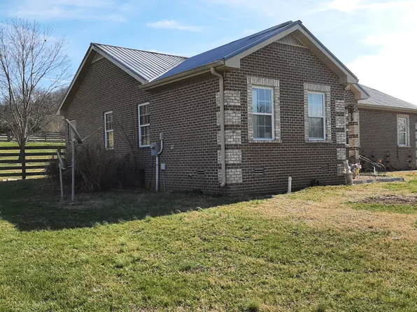 5509 Green Grove Rd, Hartsville, TN 37074