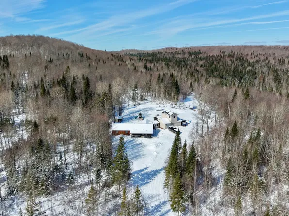 37 Trombley Rd, Malone, NY 12953