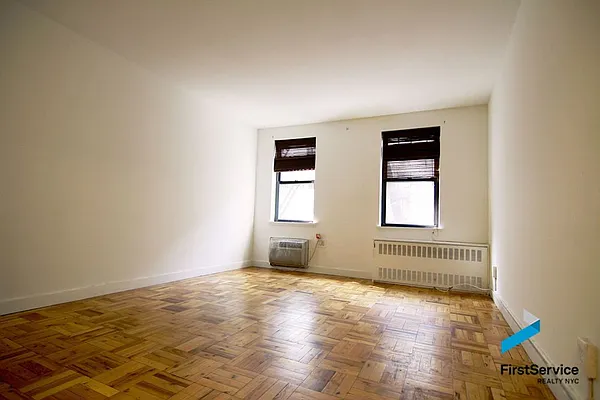 Rented by FirstService Realty (legacy) | media 20