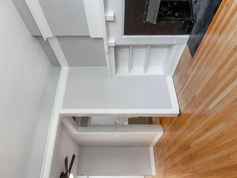 1251 W Rosemont Ave #3F — Photo 1