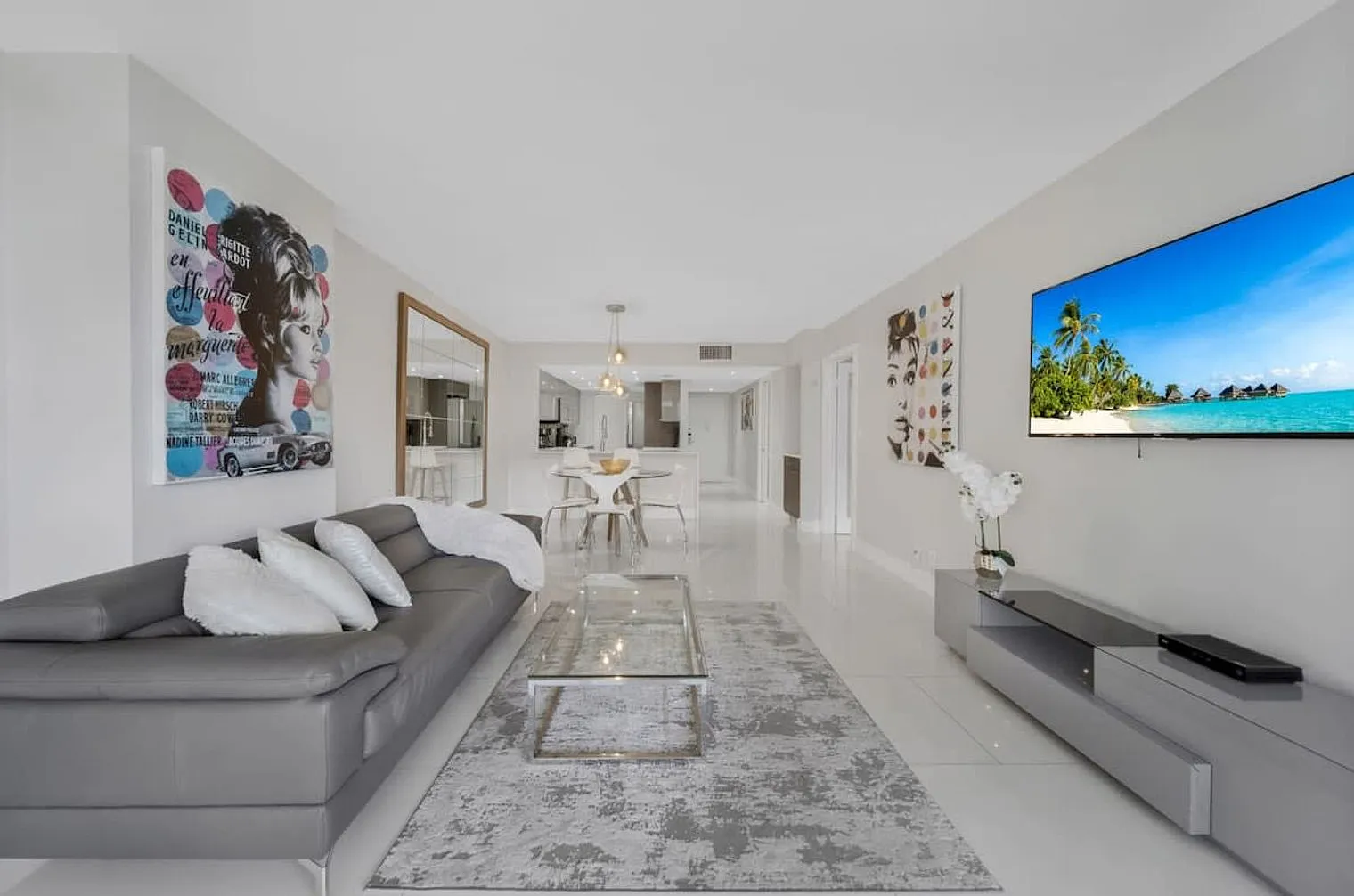 1 bed, 1.0 bath, 1065 sqft, $4,923 — Photo 1