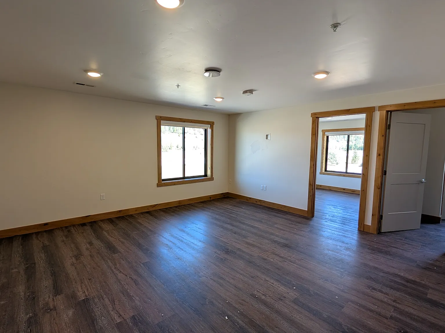 2 bed, 1115 sqft, $2,500 — Photo 3