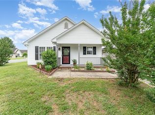 606 Arden St, Burlington, NC 27215