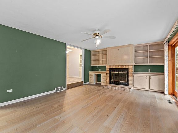 5th image of 9315 N Shore Dr