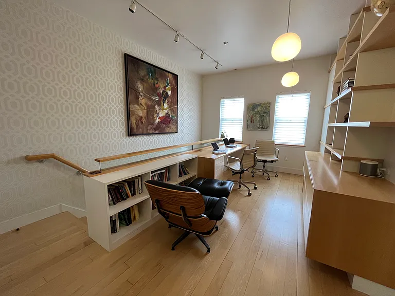 24 Strong Ave — Photo 16