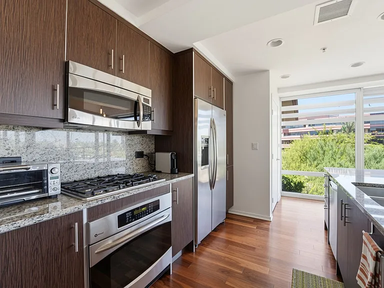 7131 E Rancho Vista Dr #4005 — Photo 4