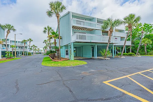 8522 Gulf Blvd #4 Photo 1