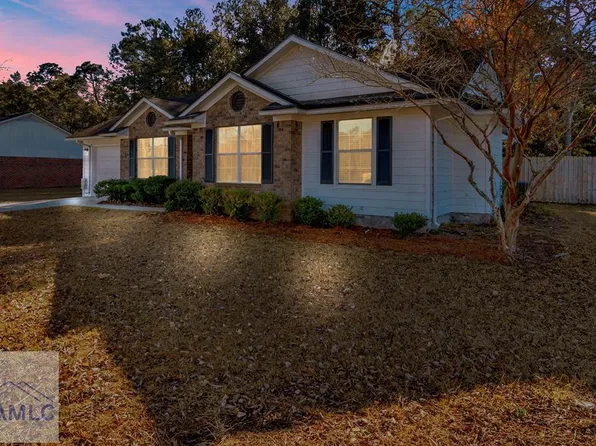 320 McCumber Dr, Allenhurst, GA 31301