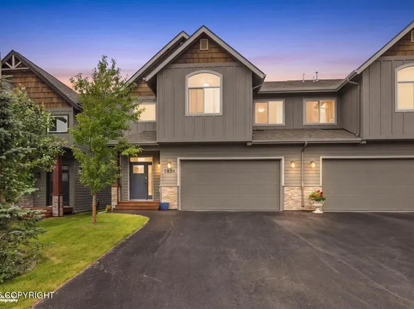 7854 Gate Creek Dr, Anchorage, AK 99502