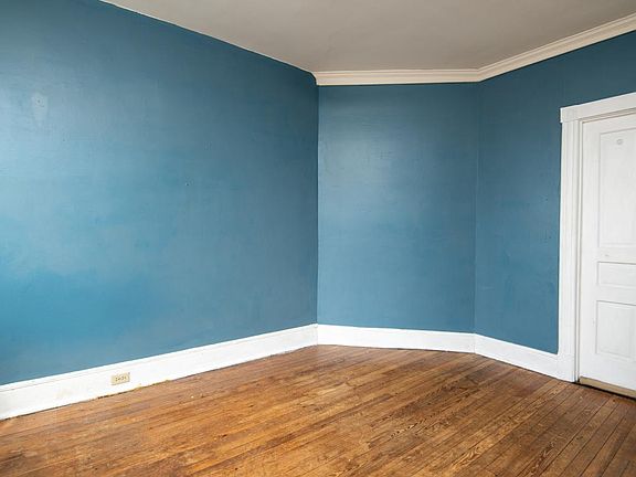 1689-35TH-ST-NW-2022-02-17-5_03072022