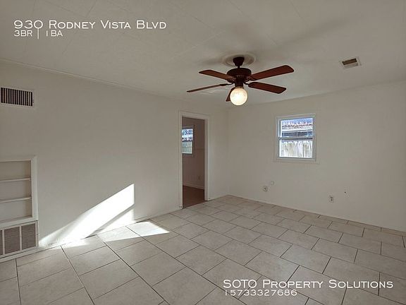 2nd image of 930 Rodney Vista Blvd