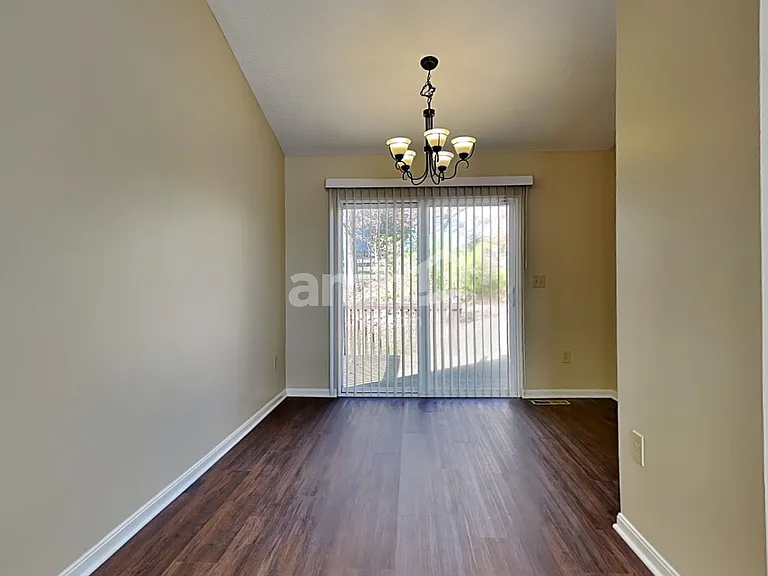 7 Grouse Dr — Photo 5