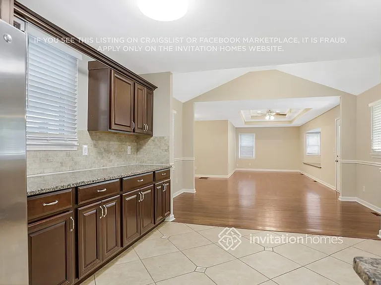 3031 Remington St — Photo 9