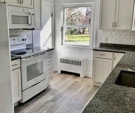 3 bed, 1.0 bath, 1650 sqft, $4,000 — Photo 3