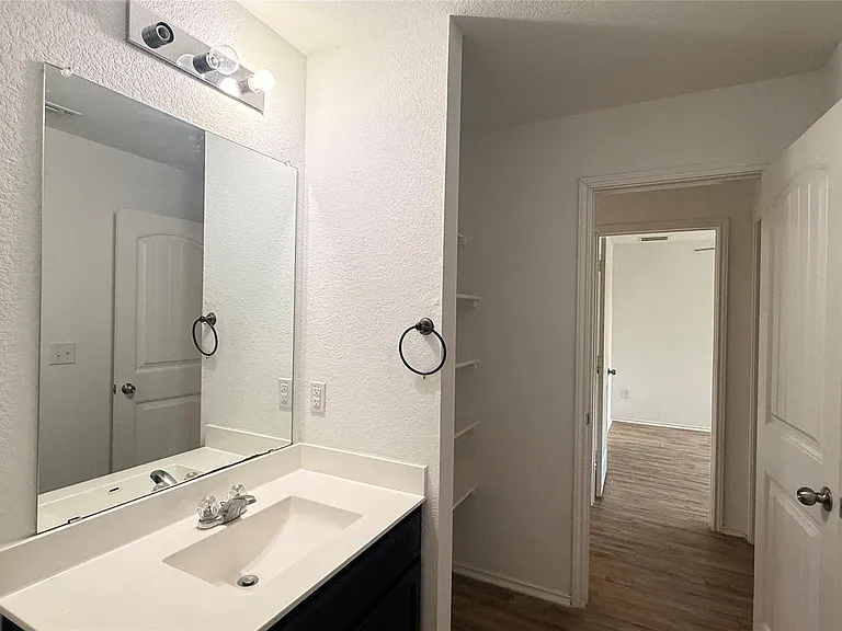 3503 Batson Dr — Photo 11