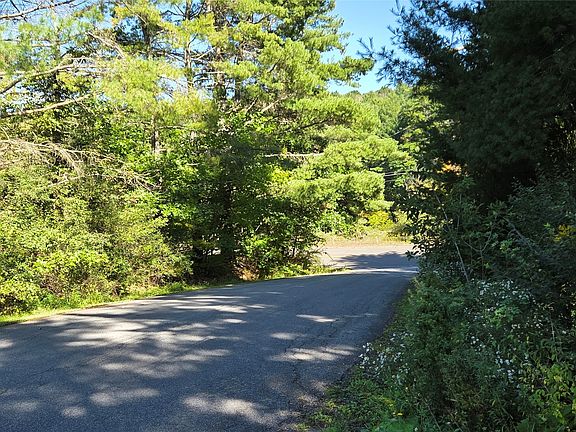 2nd image of 197 Stratmill Rd