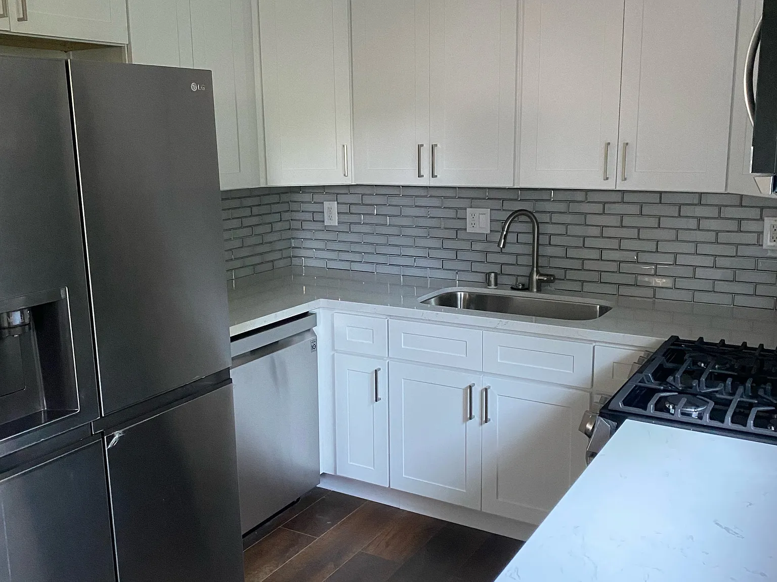1 bed, 500 sqft, $2,500 — Photo 3