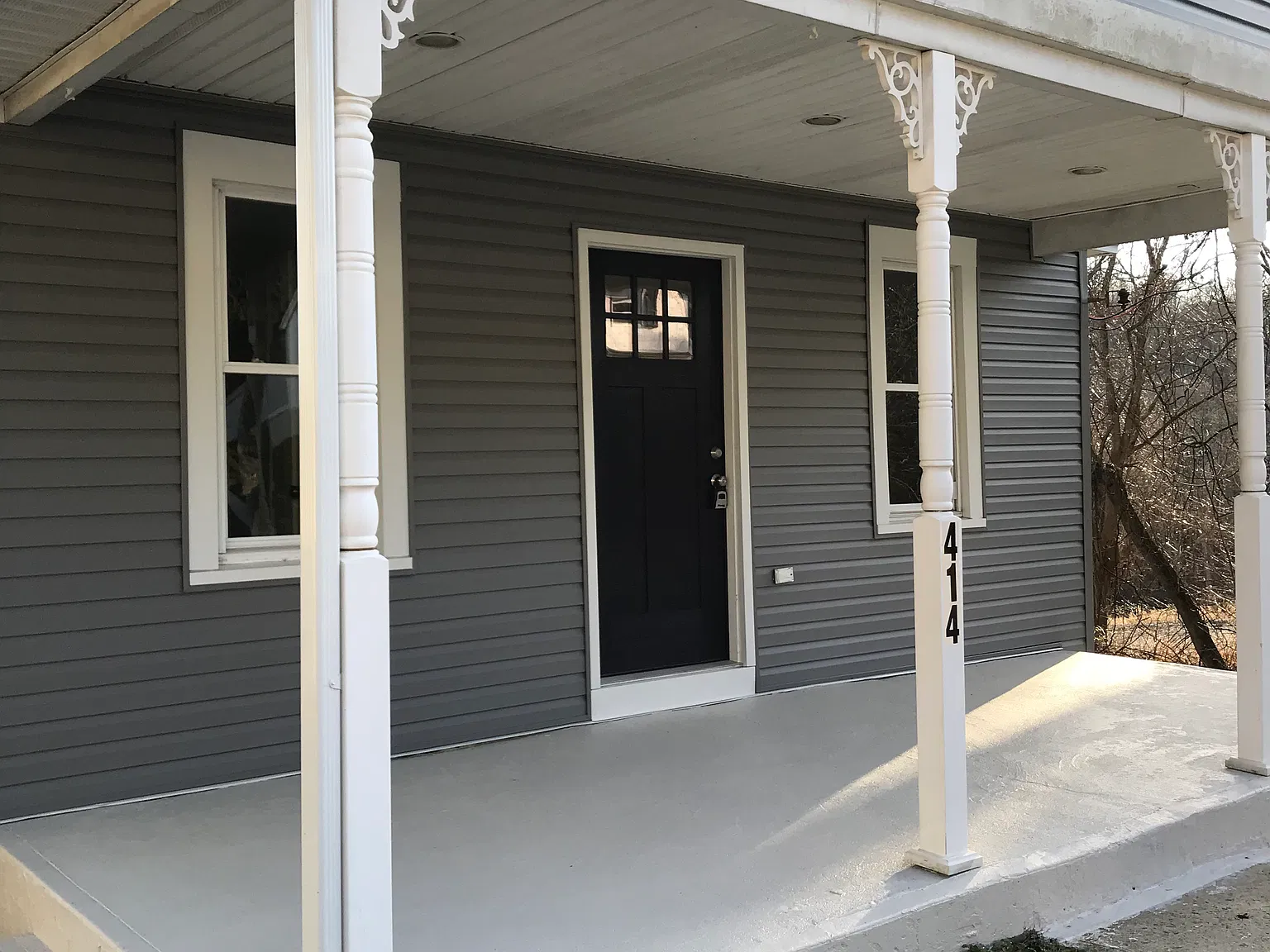 2 bed, 1058 sqft, $2,400 — Photo 1